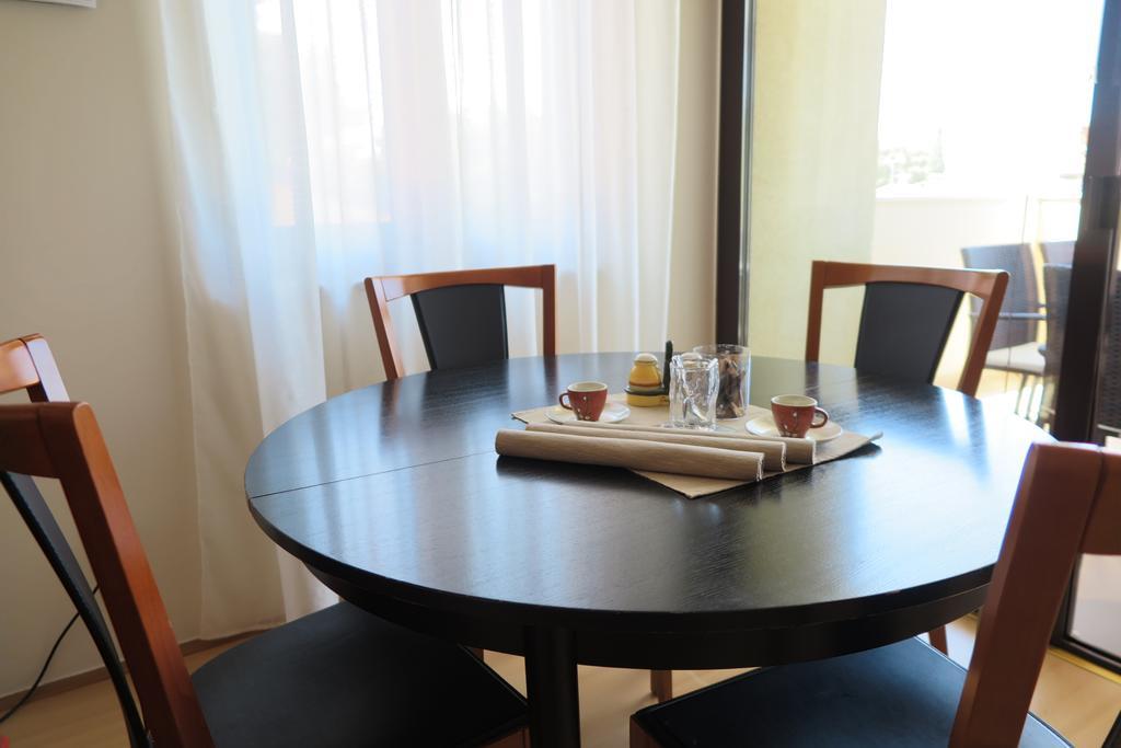 Apartment Lara روفينج المظهر الخارجي الصورة